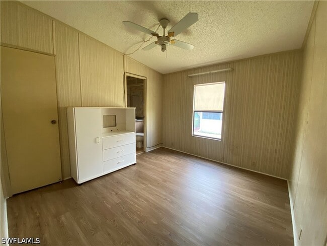 26380 New Orleans Dr