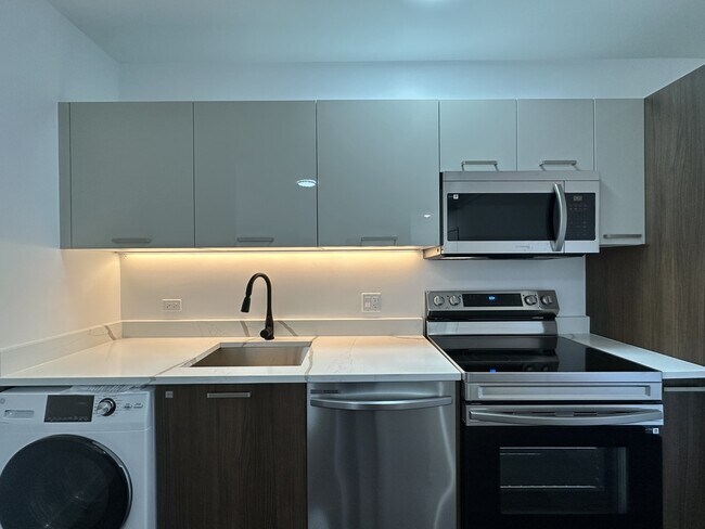 Photo - 1553 W Hollywood Ave Unidad 112