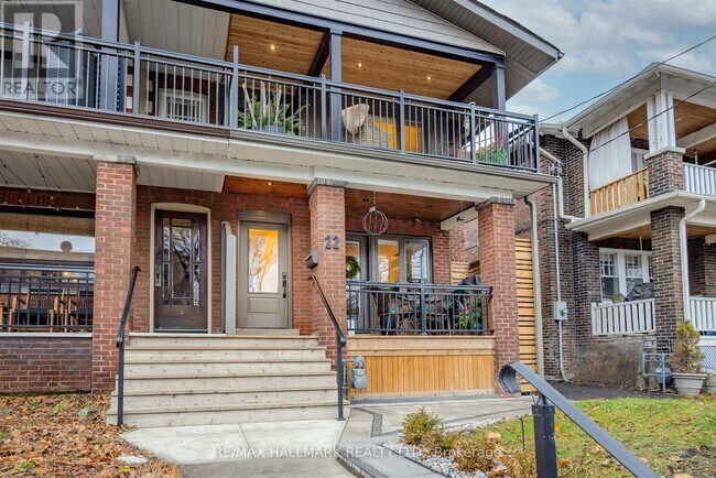 Photo - 22 Glen Manor Dr