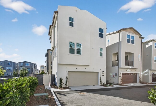 Building Photo - Rancho Mission Viejo Dream