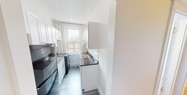 Photo - 136 Columbia St Unit B109