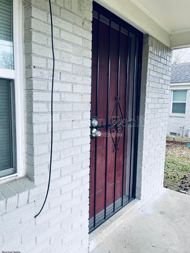 Photo - 3046 Sinclair St