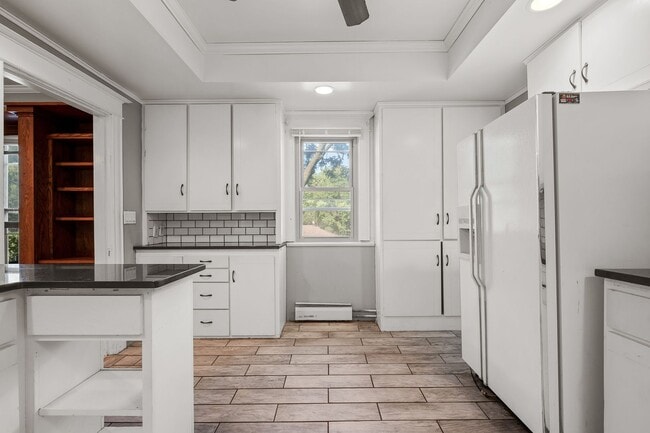 Photo - 1801 Talmage Ave SE Unidad 2 (Upper)