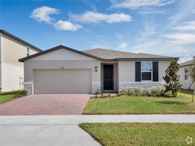 Building Photo - New Clermont Listing! Rental