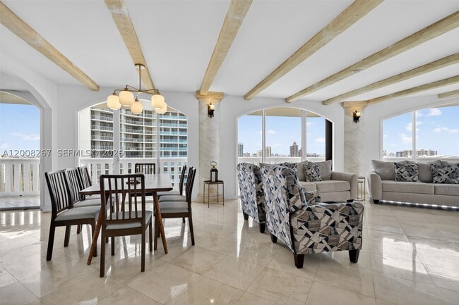 Building Photo - 3000 Island 2305 Is Unit 2305