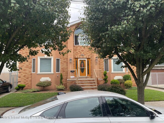 Photo - 81 Seacrest Ave