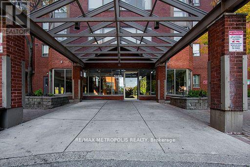 Photo - 2460 Eglinton Ave E Unité 414
