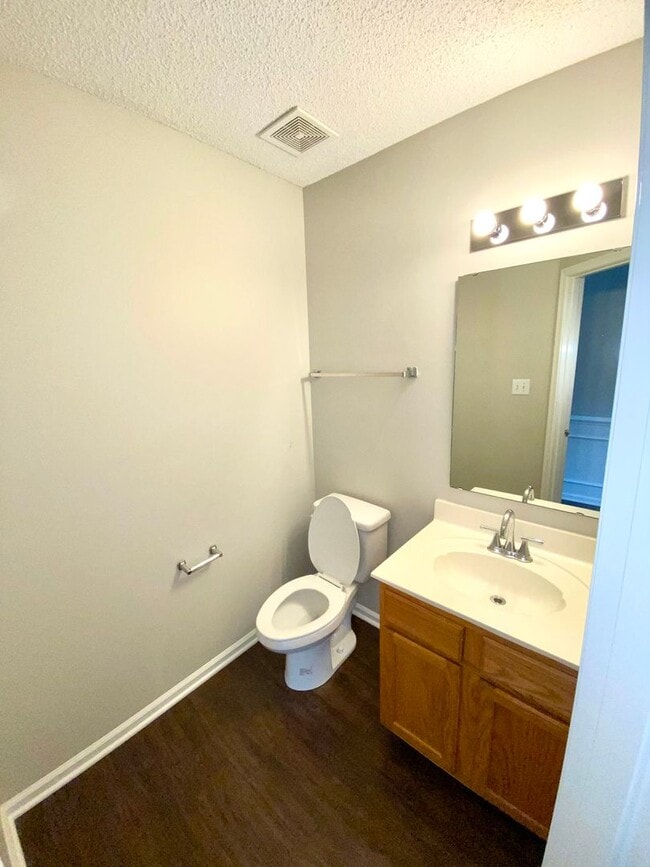 Photo - You can't miss this DEAL!