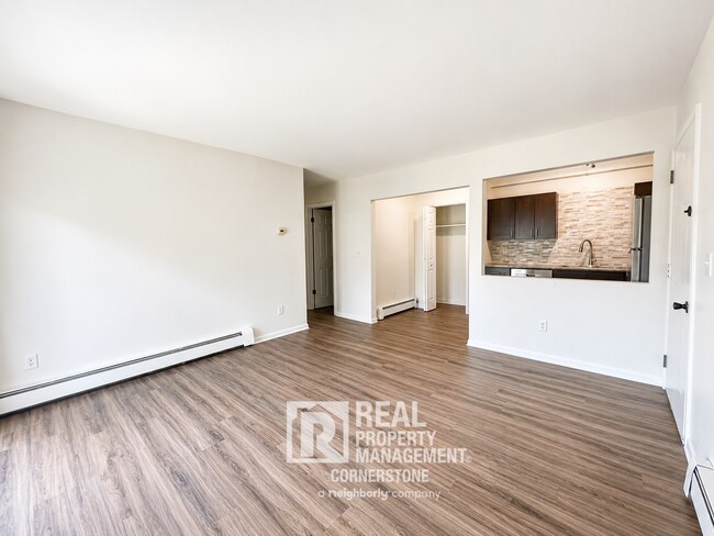 Photo - Budget-Friendly Comfort | 2-Bedroom with Updated Kitchen & Heat Included Unit 4