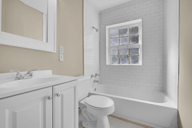 Photo - Highland Club