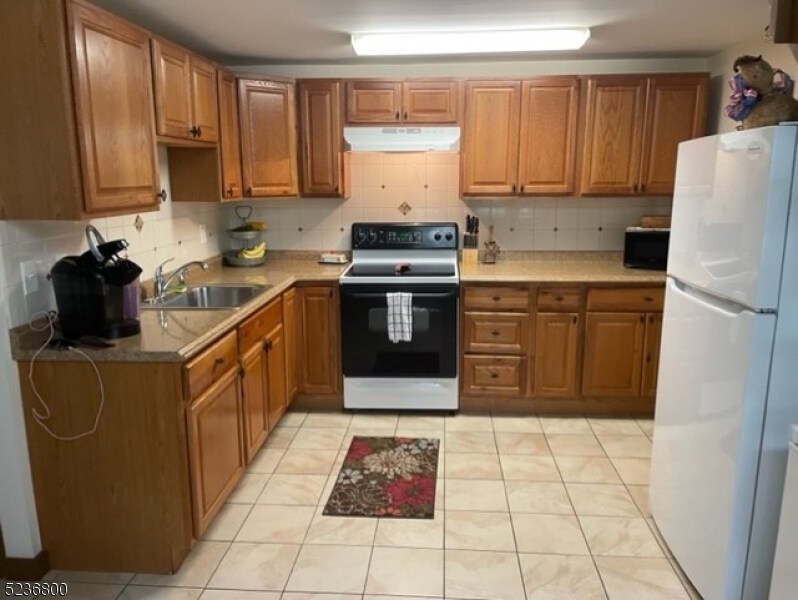 Photo - 16 Walling Ave Apartment Unit 209