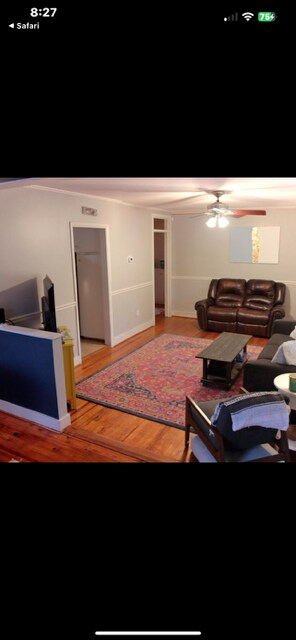 Photo - 802 S Bonham Rd