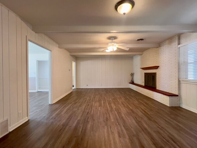 Photo - PRE-LEASING for June! Stunning Large 3 Bedroom Home!