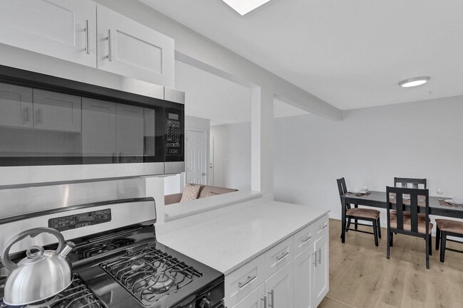 Hillstone Apartments