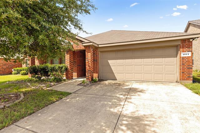 Photo - 1011 Meadow Green Ct