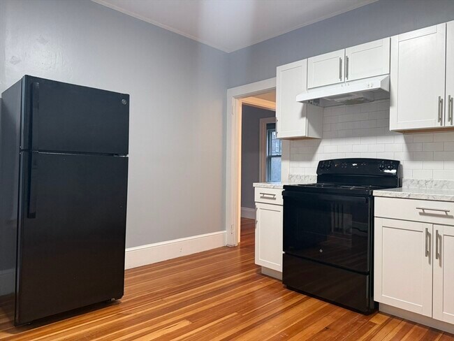 Photo - 5 Lothrop St Unit 1F