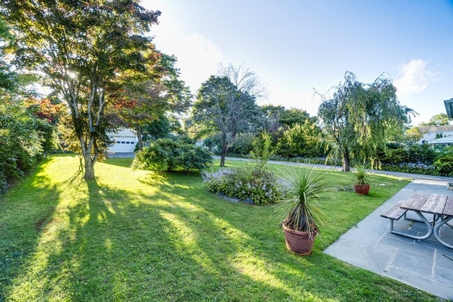 Private Backyard - 134 Old Mamaroneck Rd