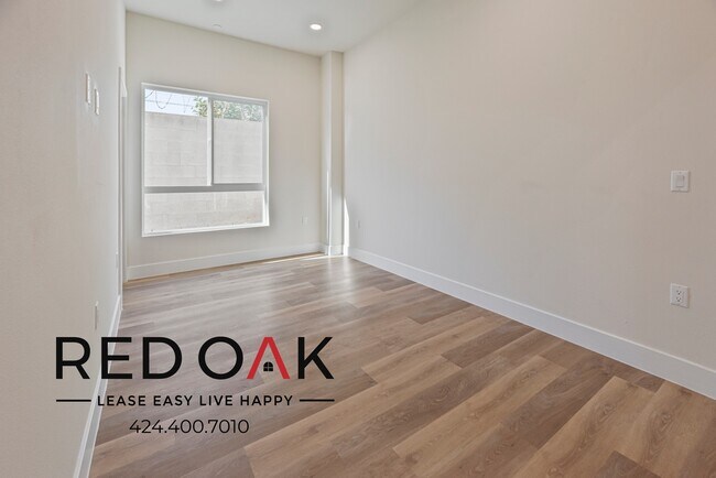 Photo - ~2 Months FREE~ Gorgeous Two Bedroom, In P... Unit 101