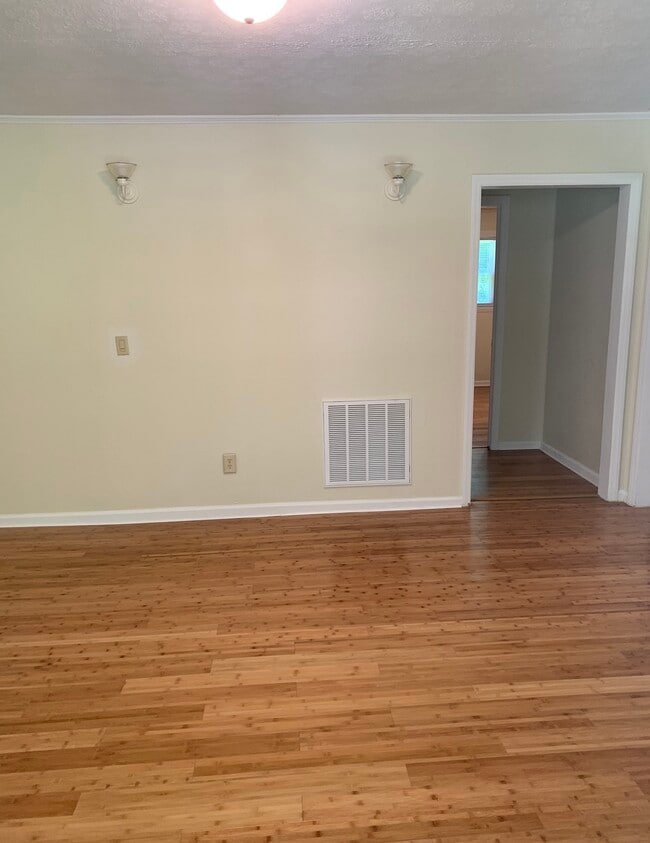 Photo - 3607 Sink Valley Rd