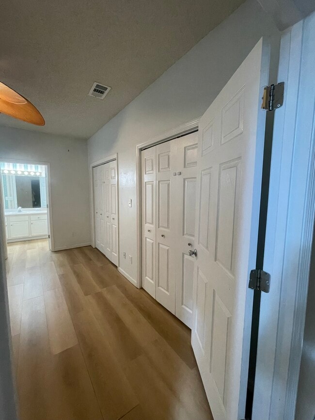Photo - 5059 Mint Hill Ct