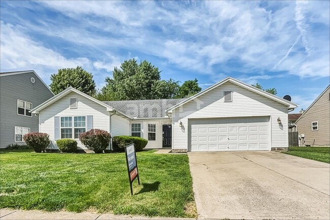 Building Photo - 1344 Crescent Ct