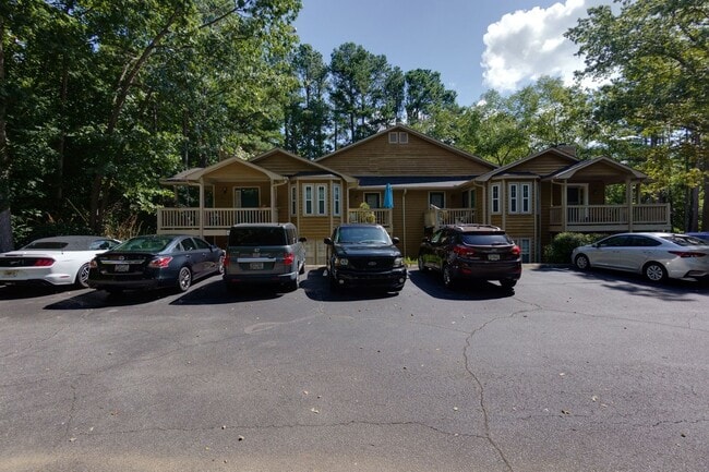 Photo - 1003 Country Park Dr