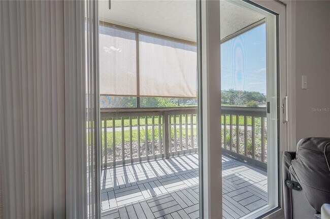 Photo - 9100 Dr M.L.K. Jr St N Unit 905