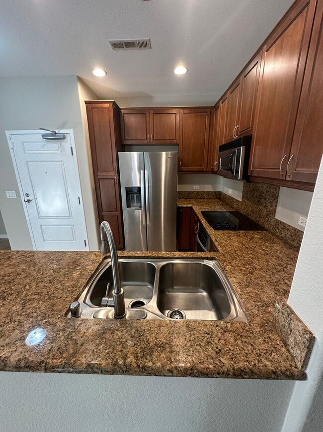 Photo - 2BR Carmel Valley Condo - Pell Place Unidad 109