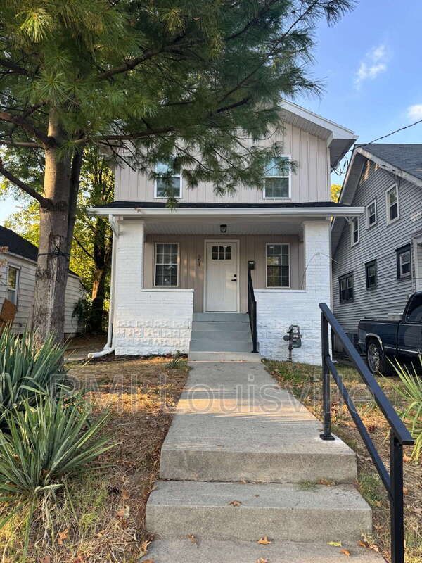 Building Photo - 551 Denmark St Rental