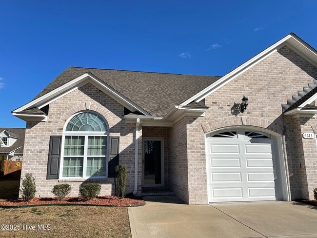 Building Photo - 1673 Cambria Dr Rental
