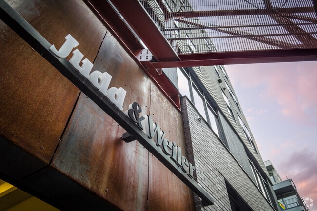 Photo - Judd and Weiler