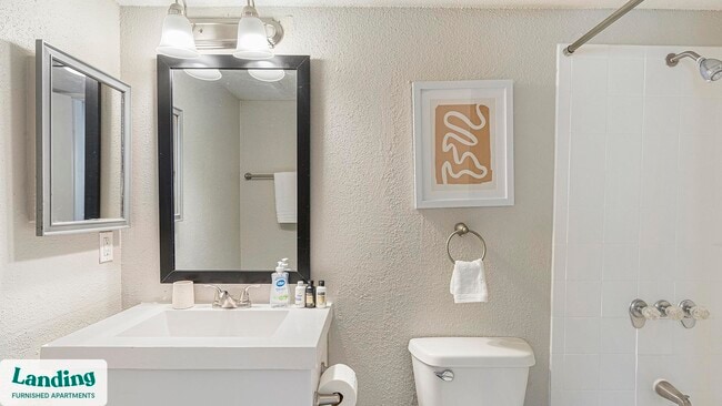 Photo - 5301 Overton Ridge Blvd Unidad 1316