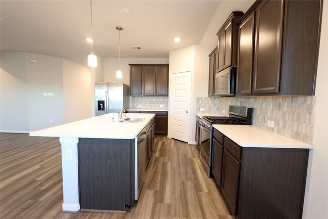 Photo - 1210 Oak Barrel Run