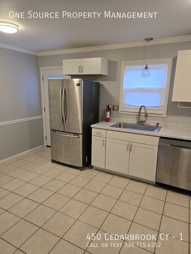 Photo - 450 Cedarbrook Ct