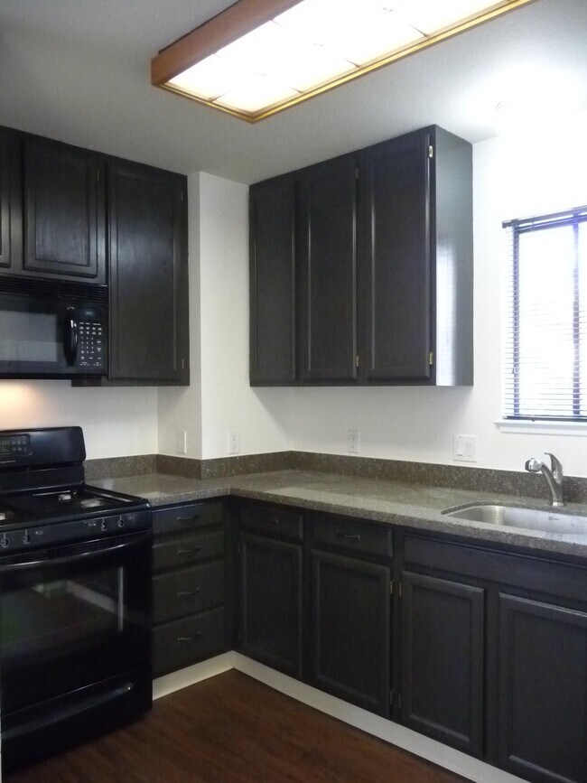 1646 Prince St Unidad 1646 Prince Unit B 2BR 1BA