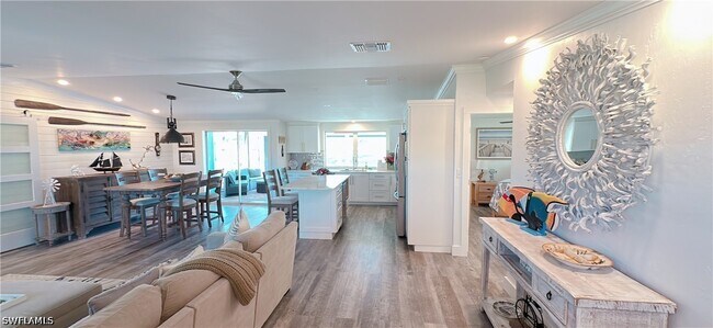 Photo - 11 Palmview Blvd