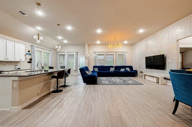 Photo - 4723 Great Acre Ln