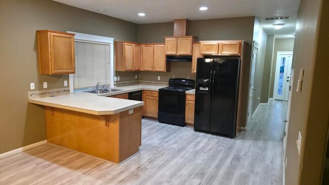 Photo - 1448 NE 176th Ave