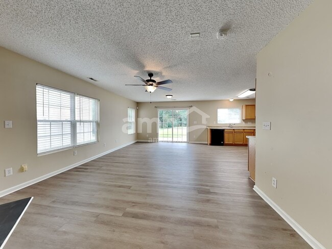 Photo - 1053 Kings Mountain Ln