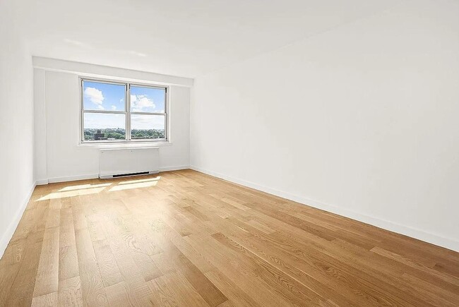 Photo - 135 Ocean Pkwy