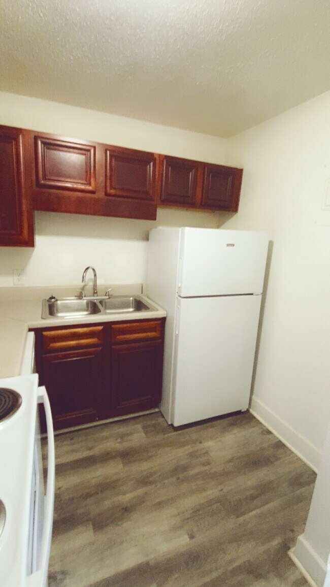 Photo - Parkway Place Apartments