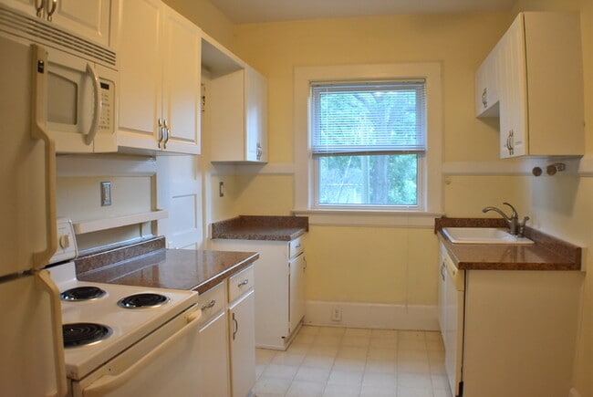 Photo - 2808 Wheat St