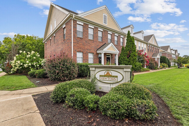 The Pointe At New Town apartments — community photo