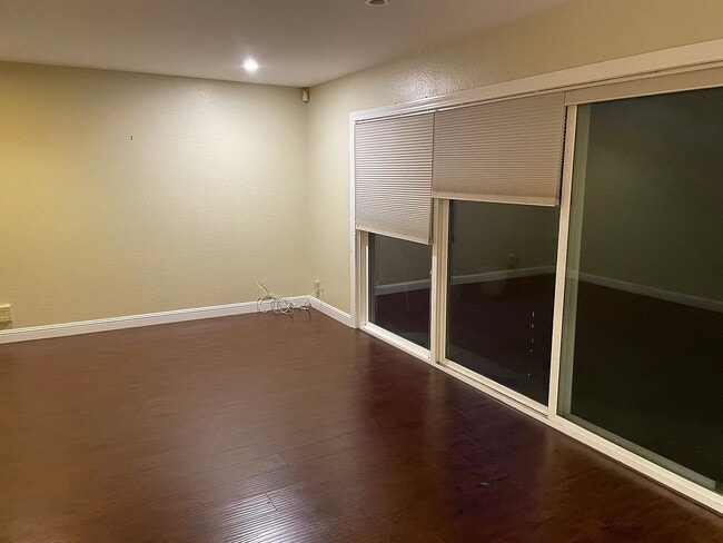 Photo - 22220 Homestead Rd