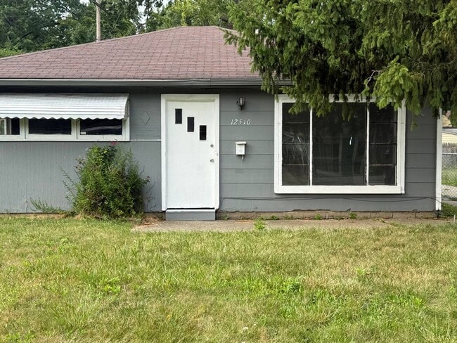 Photo - 12510 Summerland Ave