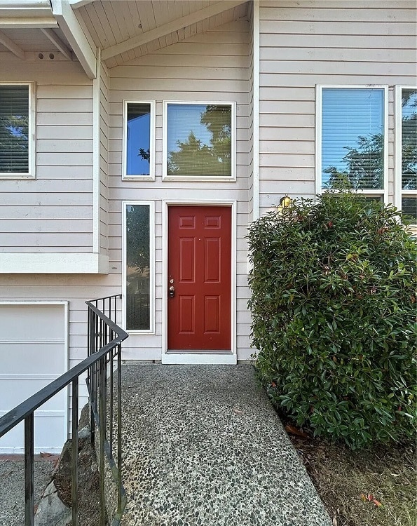 Photo - 202 Vashon Ave SE