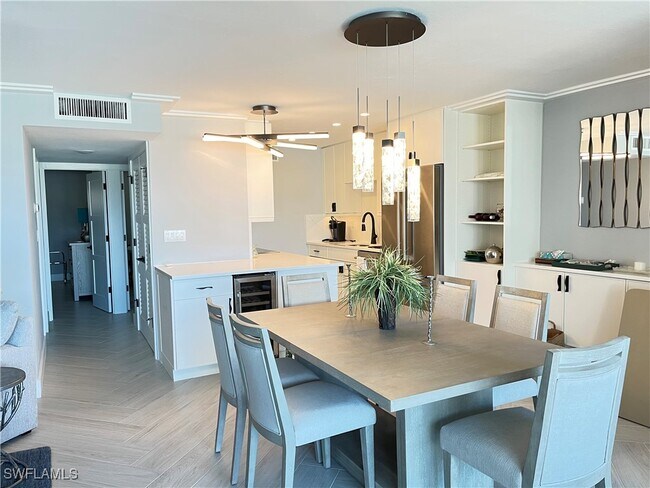 Photo - 333 Harbour Dr Unidad 106