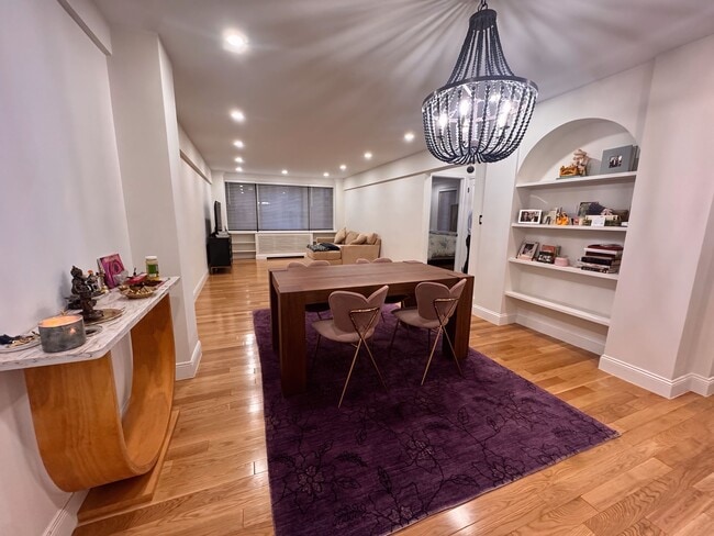 Photo - 425 E 63rd St Apartamento