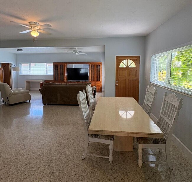 Photo - 1339 Royal Palm Dr S