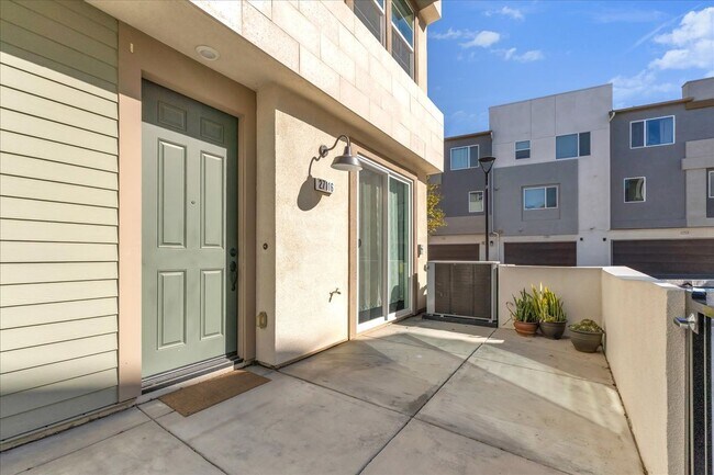 Photo - 27116 Vly Oak Pl